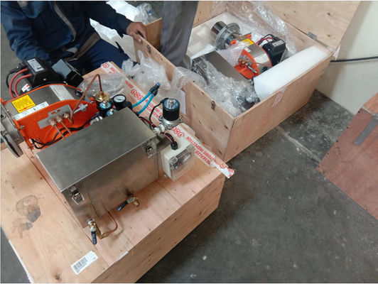 普遍的な2ステージの自動制御の無駄の車のエンジンのオイル バーナー焼却炉のための410のKw